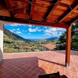 Maestosa e panoramica villa