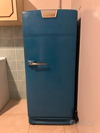 Frigorifero vintage General Electric anni ‘50. USA