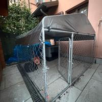 Recinto / deposito / cuccia coperta 2x2