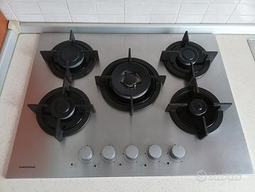 piano cottura a 5 fornelli 