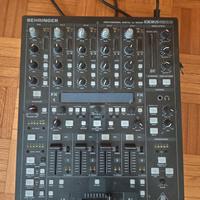 Mixer Behringer DDM4000