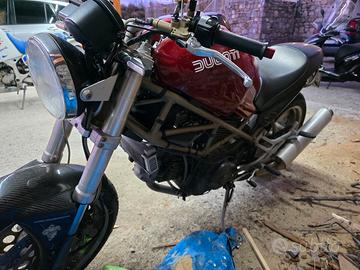 Ducati Monster 900 - 1999
