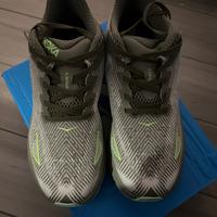Hoka Clifton 9 nuove