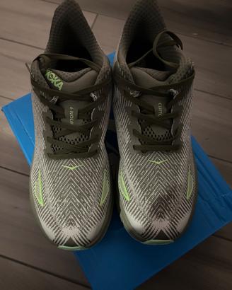 Hoka Clifton 9 nuove