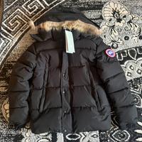 canada goose giacca