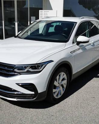 Volkswagen Tiguan 2.0 tdi scr Elegance 150cv dsg