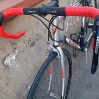 bici da corsa  x mtb 