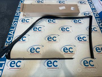 1498511080 GUARNIZIONE VETRO PORTA ANT. DX FIAT SC