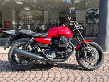 Moto Guzzi V7 SPORT