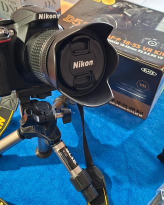 Nikon D5300 reflex + obiettivo Tokina SuperPack