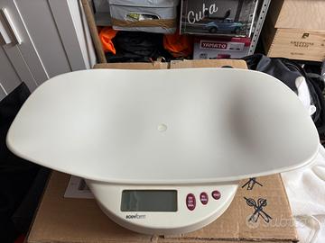 Bilancia pesa bambini