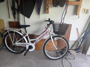Bici citybike ragazza