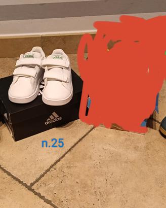 3 paia di scarpe bambino numero 25