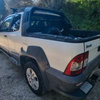 Fiat Strada Adventure 1.3 Multijet 95 CV – 4 POSTI