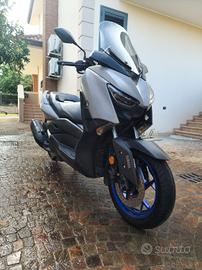 xmax 125