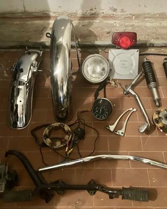 Pezzi di ricambio per Honda CB 125 anno 1976-1978