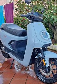Scouter elettrico NIU ngt