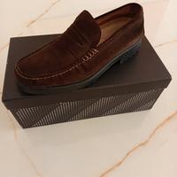 mocassini scamosciati uomo 