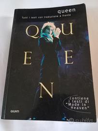 Libro  " QUEEN " TUTTI I TESTI CON TRADUZIONE A FR