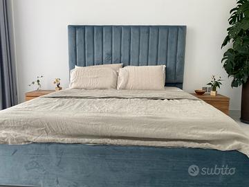 Luxury Blue Velvet California King Bed + Magniflex