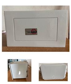 Cassaforte a muro basic a chiave Domus