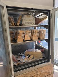 Frigo con motore esterno a colonna 