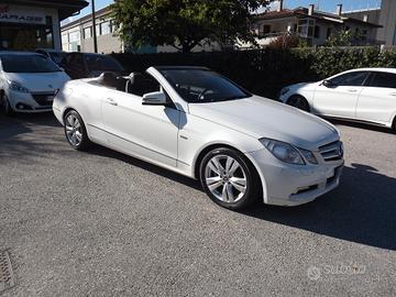 Mercedes-benz E 220 CDI Cabrio BlueEFFICIENCY Avan
