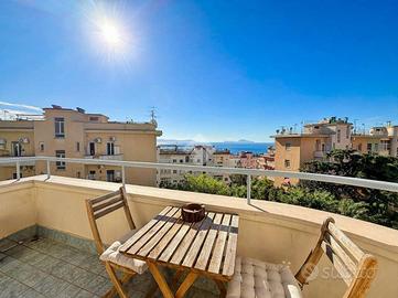 3 LOCALI A NAPOLI