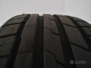 gomme Hankook 215/45/18