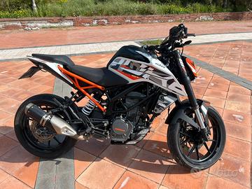 Ktm duke 125