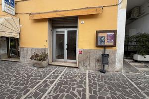 Negozio Arrone [Cod. rif 3303814VCG]