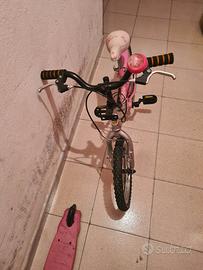 Bici da.bambina 16 pollici e monopattino
