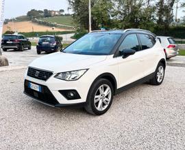 Seat Arona 1.0 TGI FR per NEOPATENTATI