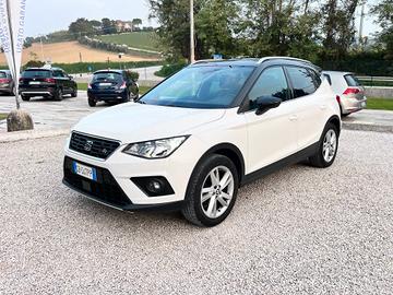 Seat Arona 1.0 TGI FR per NEOPATENTATI