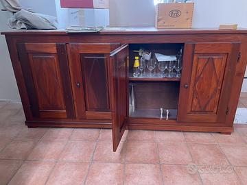 Arredamento negozio/enoteca/tavernetta