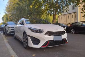 Kia ProCeed GT 1.6 204CV