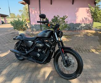 Harley Davidson 883 Iron - 2012