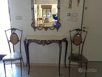 consolle  con specchio e sedie