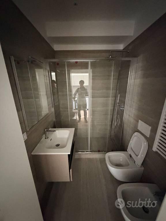 Apartment in Milano, Morivione, Municipio 5 - Altro