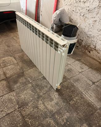 Radiatore JET in alluminio. 15 elementi