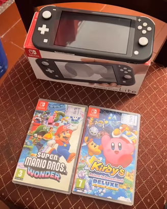 Nintendo Switch Lite + Giochi