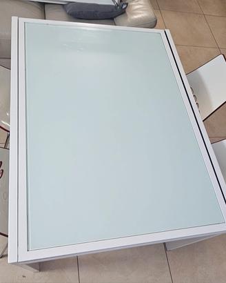 tavolo in vetro allungabile + 4 sedie