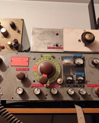 Dispositivo radio surplus bellico 