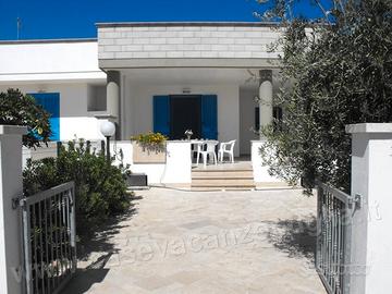 VILLE Camerini x Gruppi MARE Ostuni Wi-Fi A/C Park