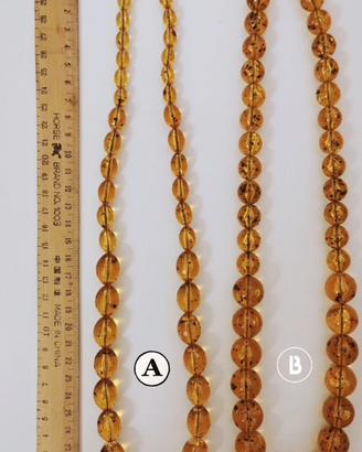 Collane vintage in Lucite (simil Ambra) 