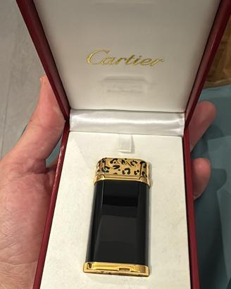 Accendino Cartier Panthère Lacc Ner e Dettagli Oro