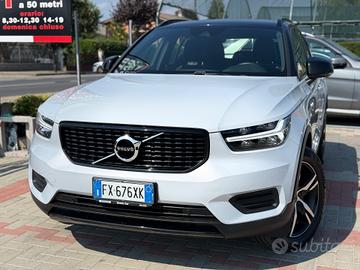 Volvo XC40 T4 Geartronic R-design 190CV PERLATO