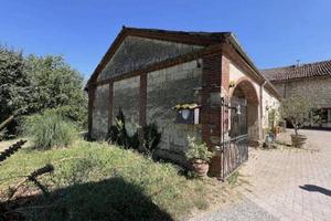 Immobile in asta di 637 m² con 5 locali a Rosignan