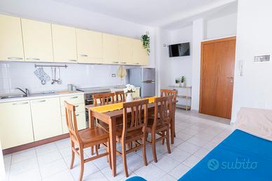 Appartamenti vacanze 30m dal mare spiaggia piscina