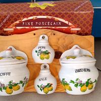 Barattoli in porcellana